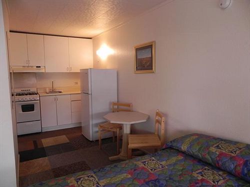Crimson Hills Motel Parowan Esterno foto