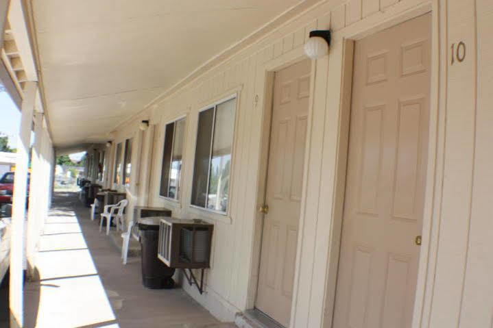 Crimson Hills Motel Parowan Esterno foto